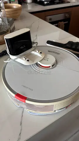 Roborock Robot Vacuum and Mop with Charging Dock