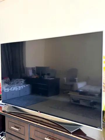 LG Slim TV 65 inch