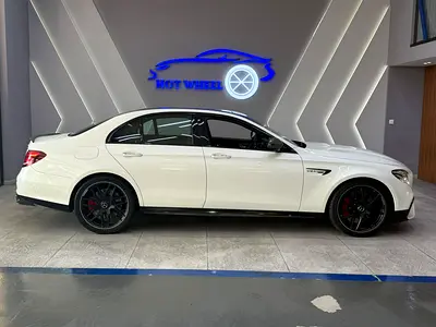 صورة 6 لـ 2019 Mercedes-BENZ E-CLASS