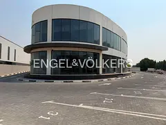 Strategic Location | Premium Showroom
