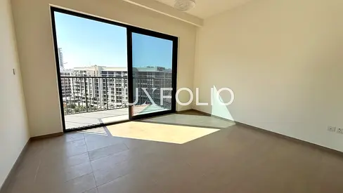 Chiller Free | Boulevard View | Bright