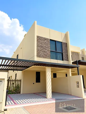 Best deal for spacious 3 bedrooms plus maid’s room with 5 bathrooms, cozy living room, and L-shaped