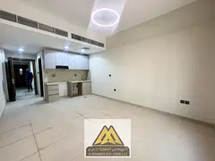 Stunning studio – first occupant | 580 sq. ft. | Excellent finishes | Gym and pool | Located on Mo