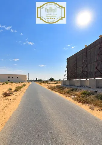 3 أراضي سكني تجاري | أرضي + 15 | 52,698 قدم² | تملك حر