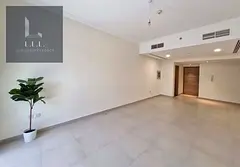 Spacious 3BHK | Nasayem Avenue Block C | Balcony & City Views