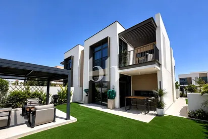 Exclusive | Modern Upgrades | Furnished