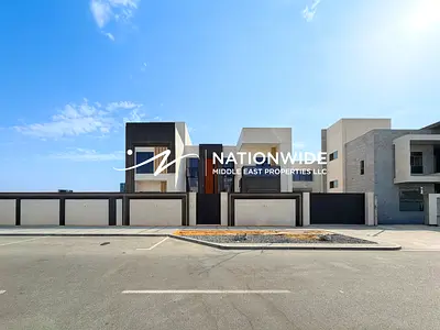 Great Deal| Top Facilities | Prime Location