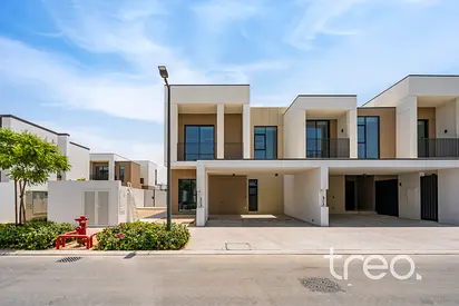 4 Bedrooms | Back To Back | Vacant