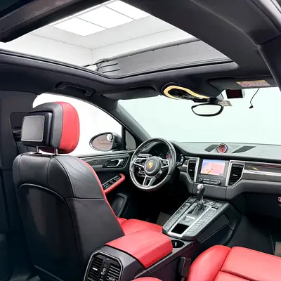 2017 Porsche MACAN 缩略图 12