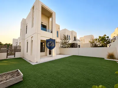 Corner Unit | Type A | Massive Plot