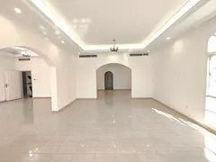 Big size independent villa 6 bedroom with 2 big living room private villa ready to move villa