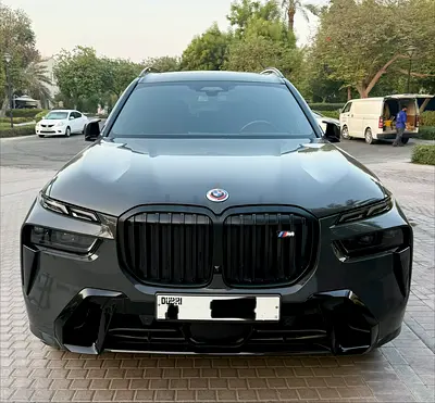 BMW X7 M60i xDrive 2023 GCC Specs 2028 warranty and service contract