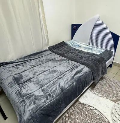 Price Final OK !Pan Emirates Single used bed with mattress