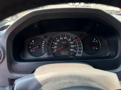 صورة مصغرة 13 لـ 2005 Nissan URVAN