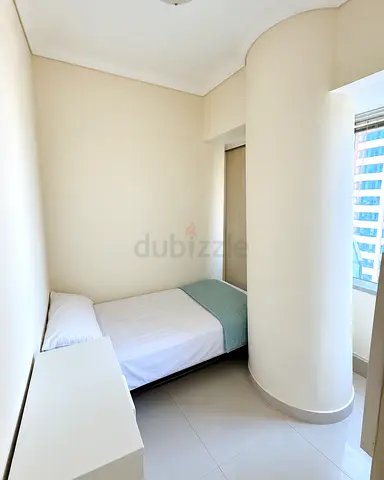 Small room for rent with window and private bathroom