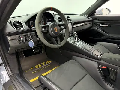 صورة 8 لـ 2023 Porsche 718