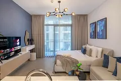 Serene Luxe Studio | Wilton Park Residence | Bills Included| Monthly-Stay