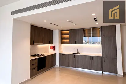 BRAND NEW | SPACIOUS APARTMENT | MARINA WATERFRONT | LUXURY LIVING