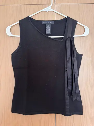 Banana Republic black sleeveless top with ribbon detail - size XS
