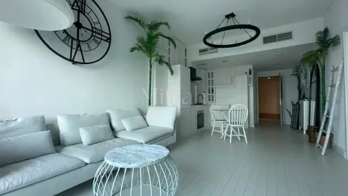 Renovated | Modern | Vacant I Furnished