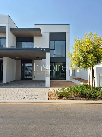 BRAND NEW | POOL VIEW | 4 BR