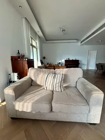 Light beige 3-seater and 2 seater fabric sofas