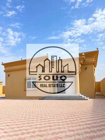 3 BR Villa with Landmark View and Maids Room