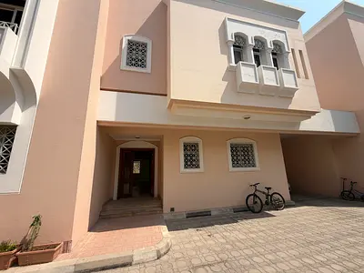 4bhk in community nicely maintained by company…