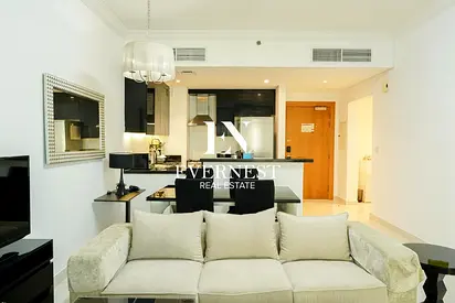 Fully Furnished | Large Layout | Minutes to Downtown