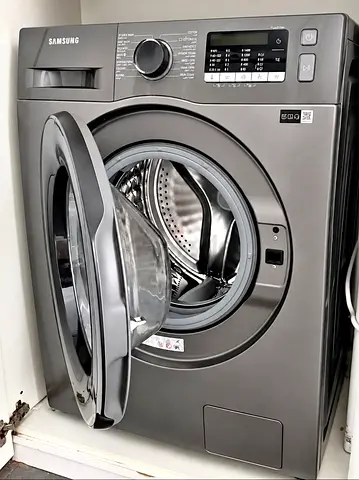Washing machine, neat and clean condition, 8kg