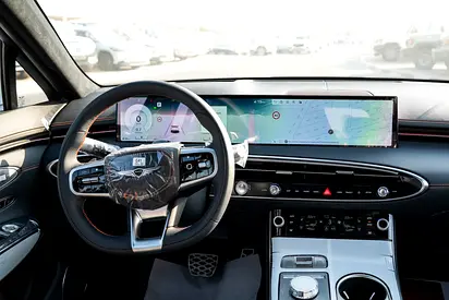 صورة 10 لـ 2026 Genesis GV70