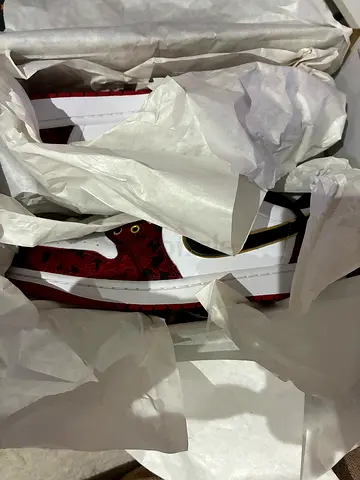 Air Jordan 1 Low OG "Last Dance At The Garden" - Men's Shoes