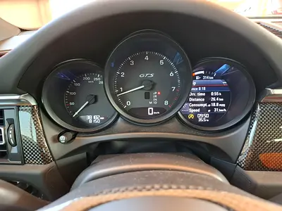 صورة مصغرة 14 لـ 2023 Porsche MACAN