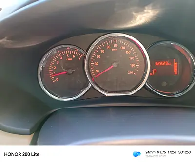 Renault Symbol SE 2016 GCC Specs