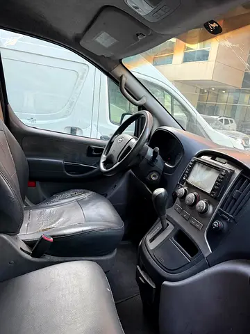 صورة 1 لـ 2013 Hyundai H1