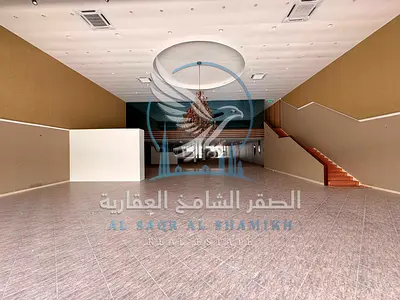 معرض 15,000 قدم للإيجار في الصناعية 4 | شارع عام مباشر | تشطيب مودرن | ميزانين وتكييف مركزي