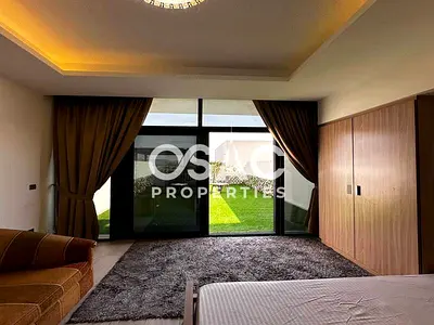 FULLY FURNISHED | BELOW PRICE | READY TO MOVE