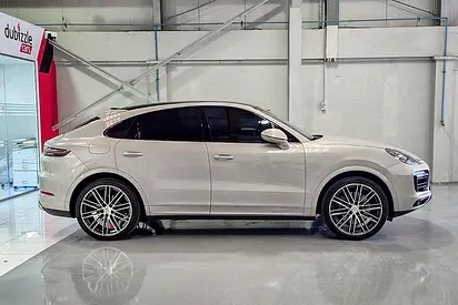 صورة 4 لـ 2020 Porsche CAYENNE
