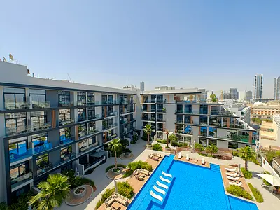 FURNISHED 1 BEDROOM | HUGE LAYOUT | POOL ACCESS