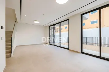 Community View | Modern and Spacious Layout