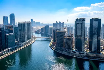 Living with Canal View| High Floor| Move-in Ready