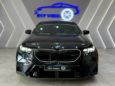صورة 3 لـ 2025 BMW M5