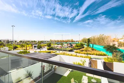 Park Backing | Single Row | Large Plot