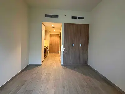 Spacious Studio | Large Balcony | Well Maintained