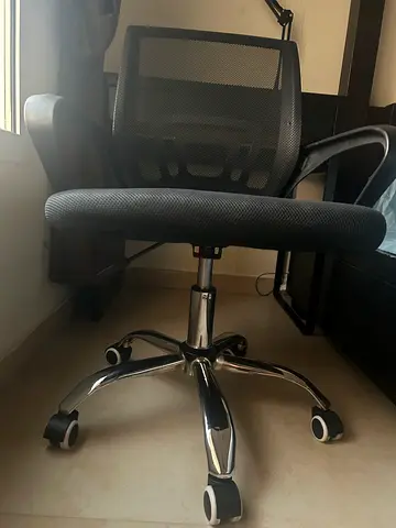 Desk chair