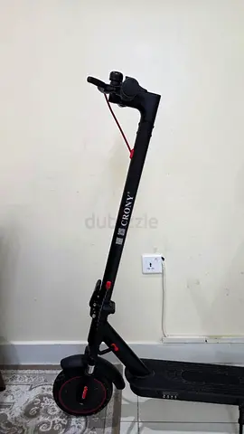 CRONY electric scooter — foldable, used, good condition