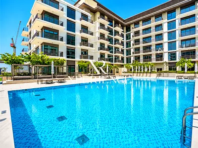 COMMUNITY EXPERT | BRAND NEW | SPACIOUS UNIT |