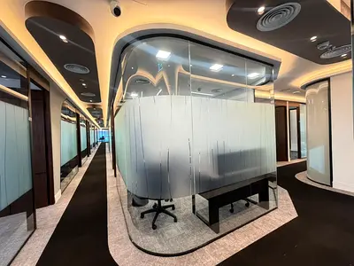NO COMMISSION | PREMIUM FURNISHED OFFICES | METRO AT YOUR DOORSTEP | PALM VIEW