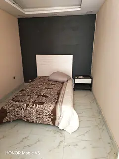 Studio in Albarsh ملحق في البرشاء