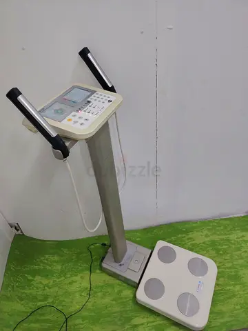 Body Composition Analyzer / Electronic Scale with Handles
